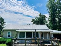 Fish Tales Inn - Bed and Breakfast Bristol