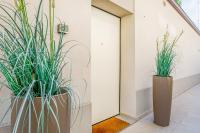 Urban Eden Nest - Smart Oasis in the Motor Valley - Chambres d’hôtes Modène