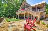 Ellijay Cabin with Hot Tub and Mountain Views - B&B