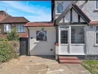 Stylish 1 BDR Apartment, Wembley - Chambres d’hôtes Londres