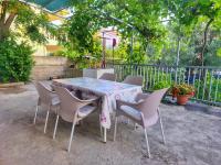 Apartment Rustical - B&B Novalja