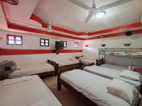 Camera Familiare con Bagno Privato