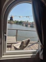 Lieblingsplatz Parey - schwimmendes Iglu - B&B