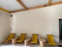 L'Escapade d'Acquigny, Piscine, Foot Five, Salle de sport, BabyFoot - B&B