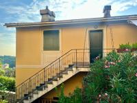 Sea-view apartment with balcony & free private parking, Camogli - B&B