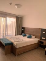 Deluxe Double Room with Balcony and Sea View
