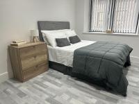 1 Bed Flat - In the Heart of Bradford City Centre - B&B Bradford