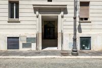 The Best Rent - Three-Room Apartment with View of the Portico d'Ottavia - Chambres d'hôtes Rome