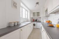 Charming Studio with Stunning Windsor Castle Views - By Tempstay - B&B Windsor