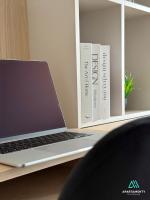 APARTAMENTY SZYNDZIELNIA NOWE BIZNESOWE STUDIO IDEALNA przestrzeń do PRACY i ODPOCZYNKU & PARKING - Workation - Bussiness Travel - Single Trip - Home Office - Delegacja - Służbowo - B&B Bielsko-Biala