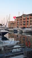 Boutique Apartment Hirondelle Port Frejus - Chambres d’hôtes Fréjus