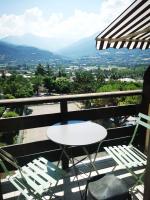 Studio à 200 mètres la plage du Plan d'eau - B&B Embrun