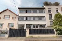 Escale-marne fr - 202 - Free Parking - Free Luggage Storage - Metro 8 Eiffel Tower - All equipped - Linen Included - Washing Machine - Panoramic View - From 1 to 18 guests - B&B Maisons-Alfort