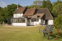 Historic Farmhouse Retreat Foot of the South Downs - B&B Wivelsfield