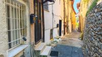 Hostdomus - La casa tra ulivi e storia - Chambres d'hôtes Toirano