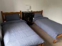 An immaculate 3 bedroomed apartment in Edinburgh's southside - Bed and Breakfast Edinburgh