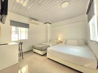 Burma Home at Jalan Burma Georgetown Penang - B&B