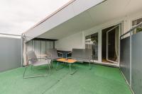 Exklusive große Ferienwohnung für 7 Personen, Parkplatz, Balkon, 3 Schlafzimmer - B&B Bayreuth
