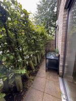 Stylish 1-Bed Near Canary Wharf with Patio - B&B London