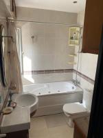 Villa familiale proche plage & centre-ville - B&B Tangeri