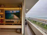 Ocean Blue, Vista Frontal Al Mar - B&B Lima