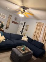 Bluebonnet apartment Athens tx king size bed 2 min from courthouse - B&B Athens