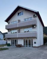 Sobe Holiday Goražde - B&B Goražde