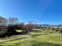 Luggate creek view - B&B Luggate