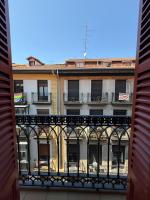 Einzelzimmer mit Balkon