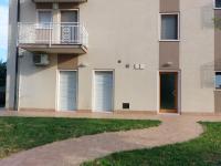 LotusNest - Casa Priv - Matr, Parcheggio, Treno - B&B