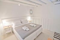 Junior Maisonette with Balcony and Castle View