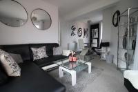 Stunning sea views - Barry's Retreat by Tŷ SA - B&B