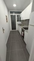 Appartamento con 4 Camere da Letto e Balcone 