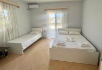 Chambre Lit King-Size avec Balcon