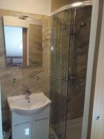 Camera Doppia con Letti Singoli con Bagno Privato