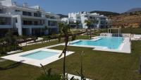Alcazaba Lagoon Natural Swimming Pool GYM & Bbq - EaW Homes - B&B Estepona