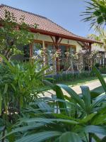 Uma Desa - Surf And Stay Medewi - B&B Banjar Yehsatang