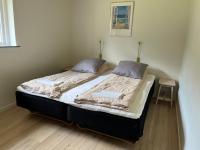 Chambre Double ou Lits Jumeaux avec Salle de Bains Commune