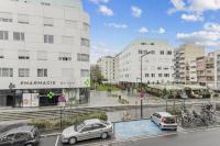 Comfort & Light in Boulogne I 10 Min to Paris Metro - B&B Boulogne-Billancourt