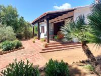 home garden - un giardino sul mare - B&B Tertenia