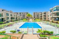 3-bedroom apartment in Playa de las Américas with AC, pool, parking - B&B Playa de las Américas