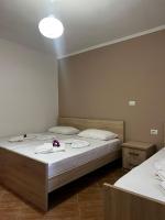 Vila Joana, near the sea, a quite place to stay - Chambres d’hôtes Vlora