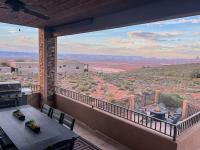 The Cliff Dweller - Peaceful Escape 50-mile Views - B&B Page