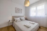 Two-Bedroom Apartment with Terrace and Sea View