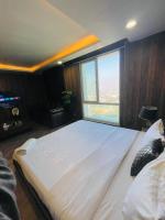 Studio Apartment in Gold Crest - DHA Lahore - B&B Lahore