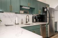 Cincinnati OTR Home, 3BR and Bunks, Free Parking - Ferienwohnung Cincinnati