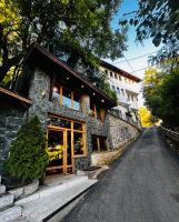 Guest House LIKE - B&B