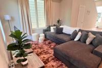 Modern 3BR 10 Min to Downtown - Ferienwohnung Houston
