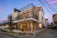 Beach Paradise - Stunning 3-Story in Long Beach - B&B Long Beach