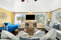 Awesome Views Game Room Hot Tub and More - B&B Oakhurst